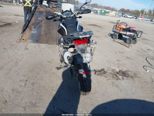 2022 MOTO GUZZI V85 TT ZGUKYUE00NM000093 Photo 5