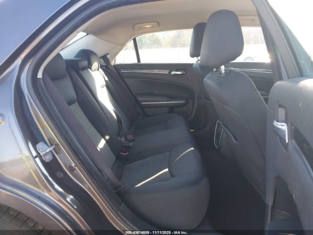 2022 CHRYSLER 300 2C3CCAAG5NH139540 Photo 7