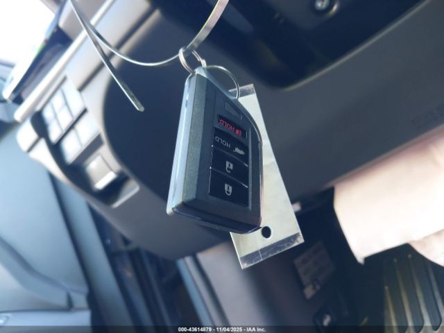 2025 ACURA RDX 5J8TC2H63SL010601 Photo 10