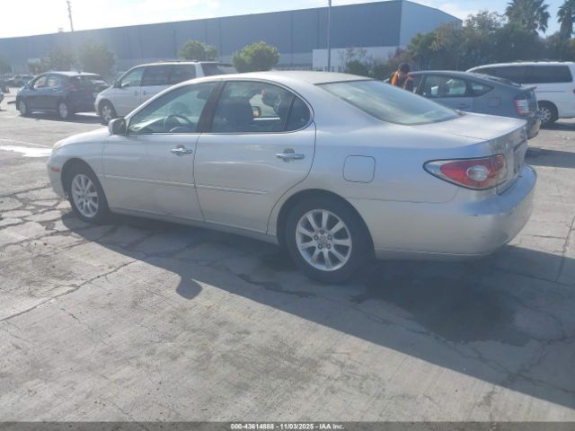 2003 LEXUS ES 300 JTHBF30G630148193 Photo 2