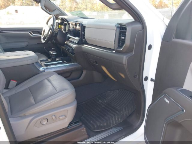 2023 CHEVROLET SILVERADO 1500 3GCUDGED7PG102377 Photo 4