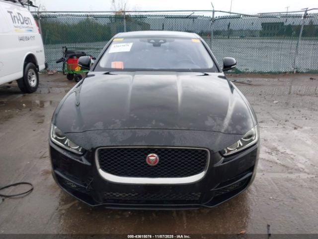 2017 JAGUAR XE SAJAE4BVXHA953523 Photo 5
