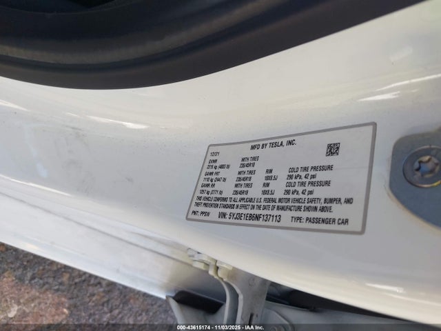 2022 TESLA MODEL 3 5YJ3E1EB6NF137113 Photo 8