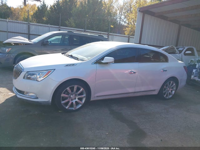 43615245 :رقم المزاد ، 1G4GD5G3XFF337826 vin ، 2015 Buick Lacrosse Premium I مزاد بيع