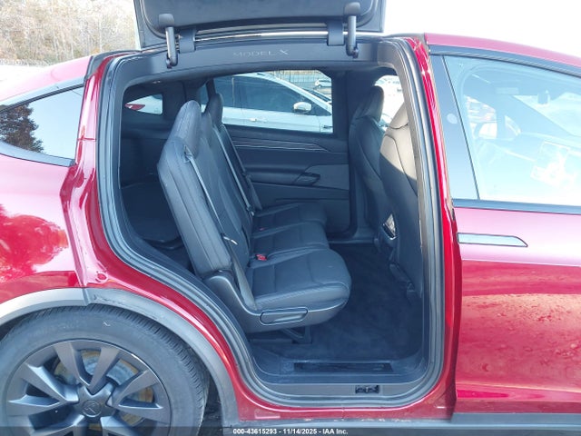 2023 TESLA MODEL X 7SAXCDE57PF412609 Photo 7