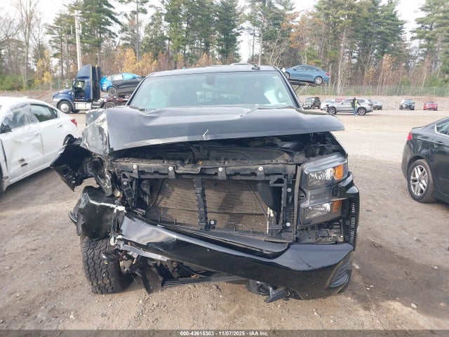 3GCPYBEH5LG202947 Chevrolet Silverado 1500 4wd Short Bed Custom