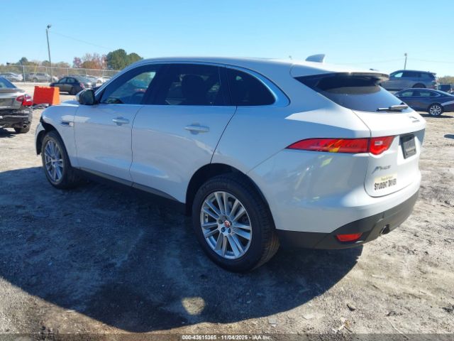 2017 JAGUAR F-PACE SADCK2BV3HA075796 Photo 2