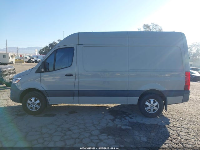 W1W4EBHY1MT074920 Mercedes-Benz Sprinter 2500 Standard Roof V6
