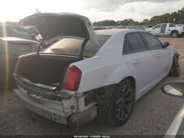 2018 CHRYSLER 300 2C3CCAAG8JH254885 Photo 3