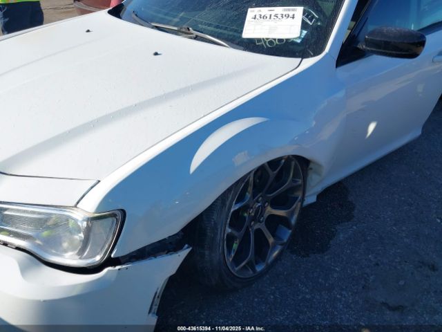 2018 CHRYSLER 300 2C3CCAAG8JH254885 Photo 5