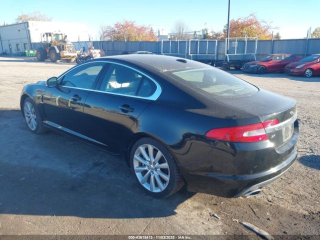 2010 JAGUAR XF SAJWA0GB1ALR58094 Photo 2