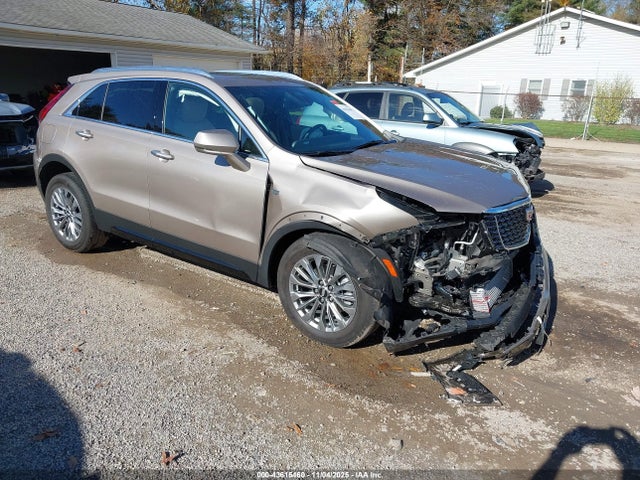 2024 CADILLAC XT4 1GYFZDR41RF202136 Photo 0