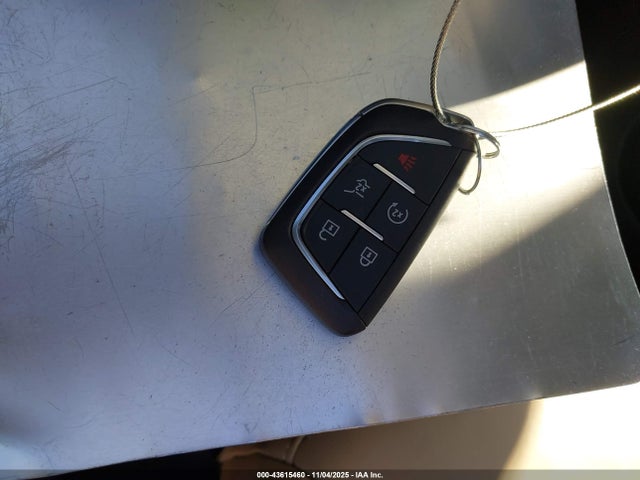 2024 CADILLAC XT4 1GYFZDR41RF202136 Photo 10