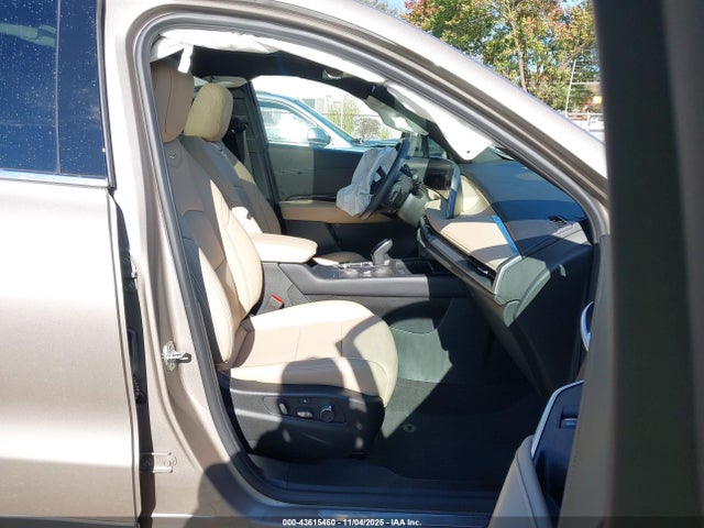 2024 CADILLAC XT4 1GYFZDR41RF202136 Photo 4