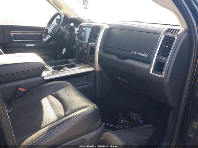 3C6UR5FJ7EG129609 RAM 2500