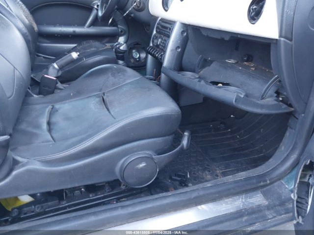 2006 MINI COOPER S WMWRE33506TJ35288 Photo 4