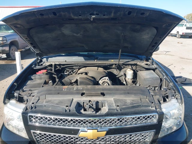 1GNSKKE71ER106715 Chevrolet Suburban 1500 Ltz