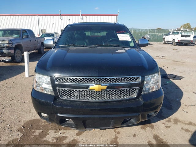 1GNSKKE71ER106715 Chevrolet Suburban 1500 Ltz