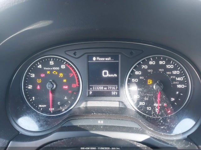 2018 AUDI A3 WAUAUGFF8J1030059 Photo 6