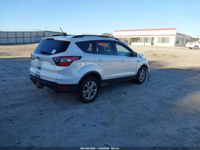 2018 FORD ESCAPE 1FMCU9GD8JUA48236 Photo 3