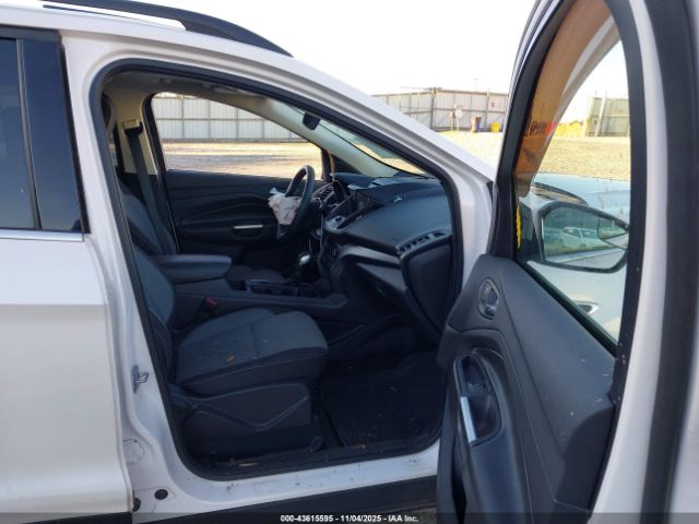 2018 FORD ESCAPE 1FMCU9GD8JUA48236 Photo 4