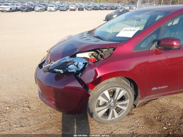 1N4BZ0CP5HC308661 Nissan LEAF SV