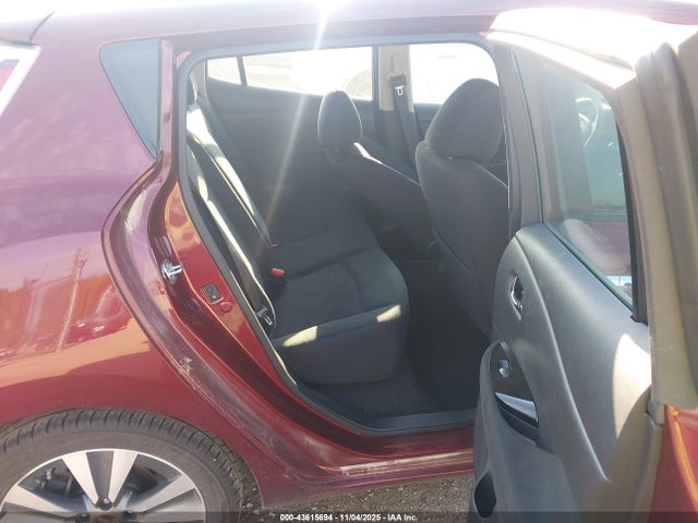 1N4BZ0CP5HC308661 Nissan LEAF SV