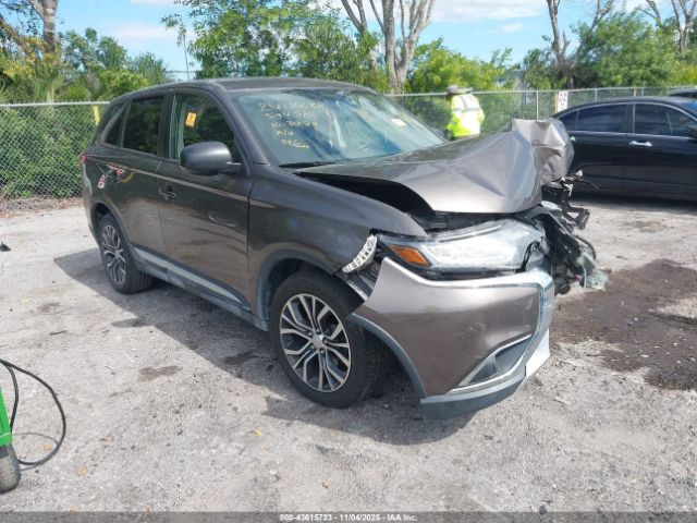 2016 MITSUBISHI OUTLANDER JA4AZ3A3XGZ035357 Photo 0
