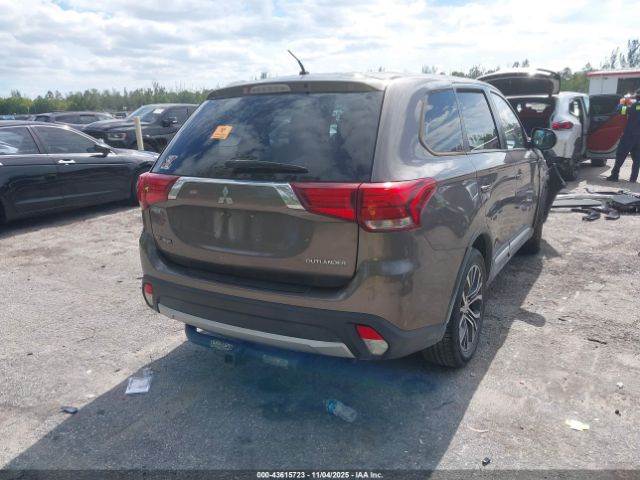 2016 MITSUBISHI OUTLANDER JA4AZ3A3XGZ035357 Photo 3