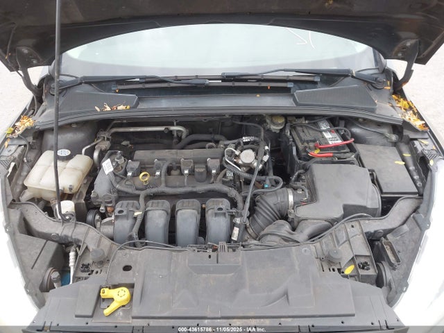 Продажа на аукционе авто 2016 Ford Focus Se, vin: 1FADP3F27GL266847, номер лота: 43615786