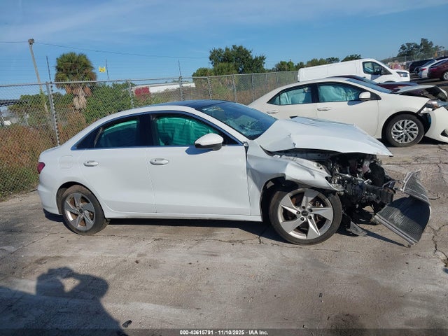 43615791 :رقم المزاد ، WAUAUDGY8PA084260 vin ، 2023 Audi A3 Premium 40 Tfsi Front-wheel Drive S Tronic مزاد بيع