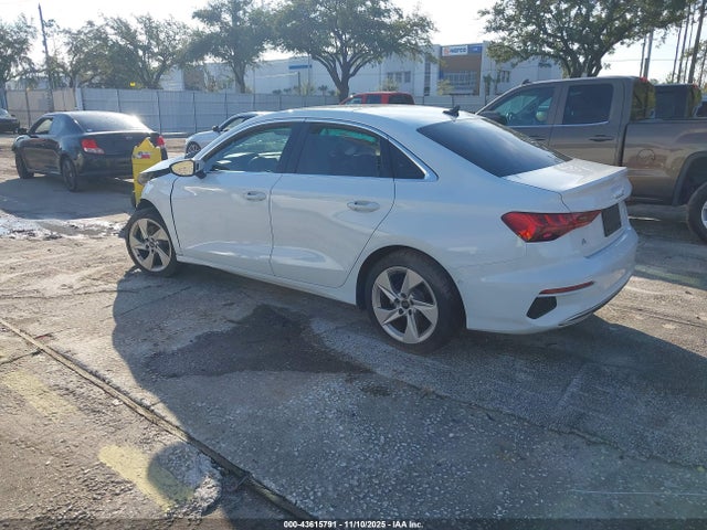 2023 AUDI A3 WAUAUDGY8PA084260 Photo 2