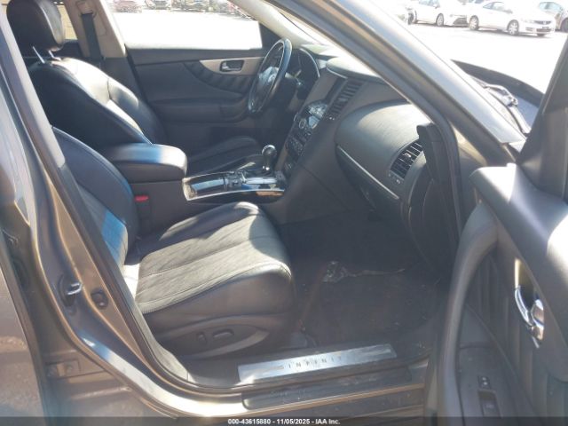 2016 INFINITI QX70 JN8CS1MU7GM671926 Photo 4