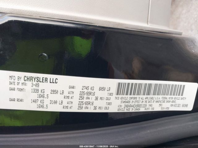 2009 CHRYSLER TOWN & COUNTRY 2A8HR44EX9R651220 Photo 8