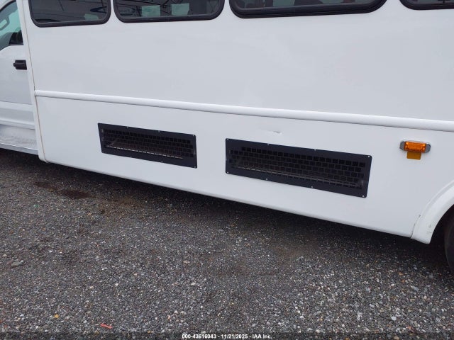 2019 Ford F-550 Chassis Xl მანქანა იყიდება აუქციონზე, vin: 1FDAF5GY8KEC92591, აუქციონის ნომერი: 43616043