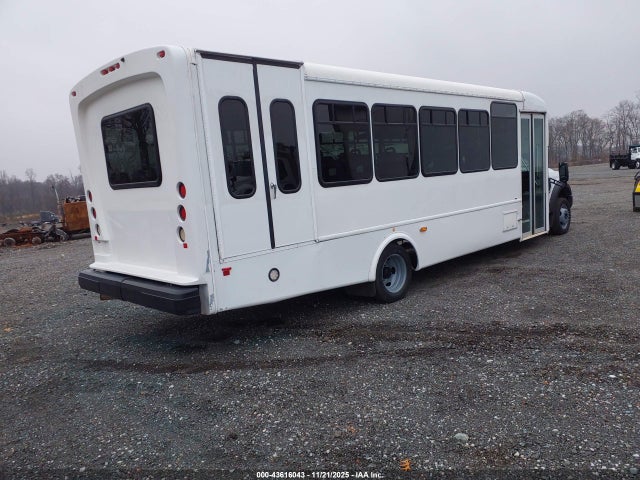 2019 Ford F-550 Chassis Xl მანქანა იყიდება აუქციონზე, vin: 1FDAF5GY8KEC92591, აუქციონის ნომერი: 43616043