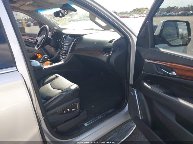 2016 CADILLAC ESCALADE ESV 1GYS4HKJ2GR384378 Photo 4