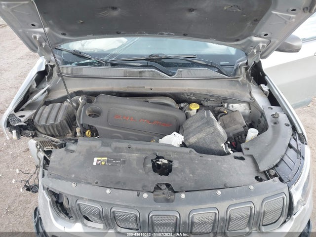 2022 JEEP COMPASS 3C4NJDDB2NT192151 Photo 9