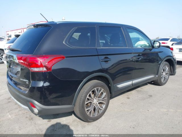 2016 MITSUBISHI OUTLANDER JA4AD3A38GZ055881 Photo 3