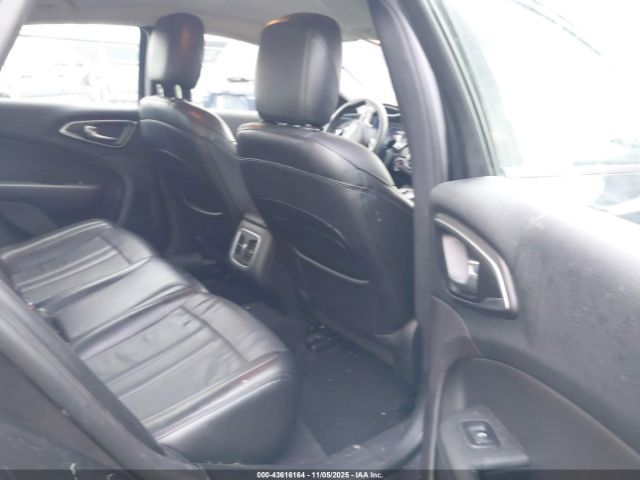 2017 CHRYSLER 200 1C3CCCAB5HN500051 Photo 7