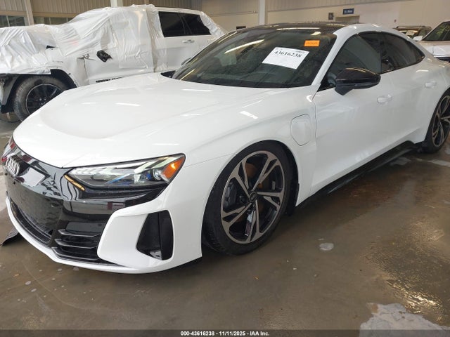 2022 AUDI E-TRON GT WAUCJBFW7N7001224 Photo 1