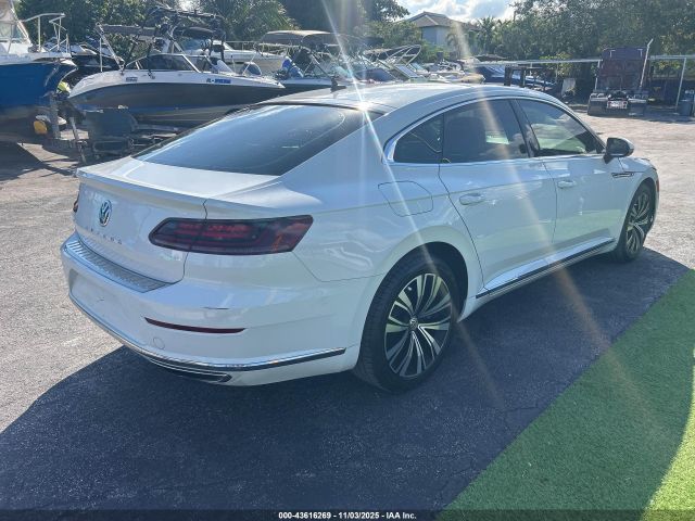 2020 VOLKSWAGEN ARTEON WVWCR7AN7LE017889 Photo 3