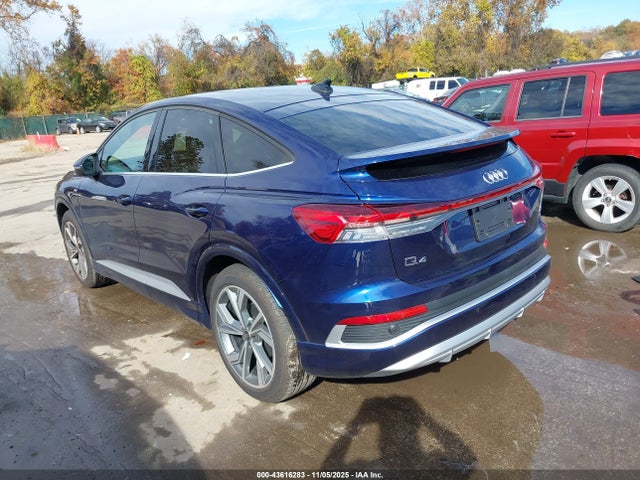 2025 AUDI Q4 SPORTBACK E-TRON WA13UBFZ0SP026606 Photo 2