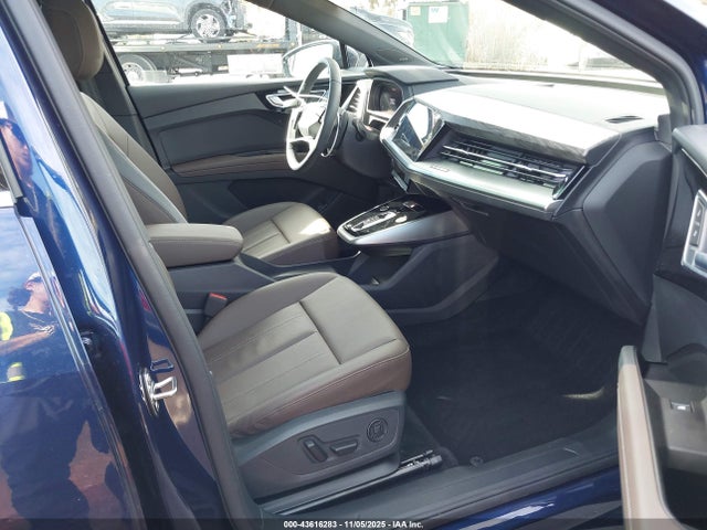 2025 AUDI Q4 SPORTBACK E-TRON WA13UBFZ0SP026606 Photo 4