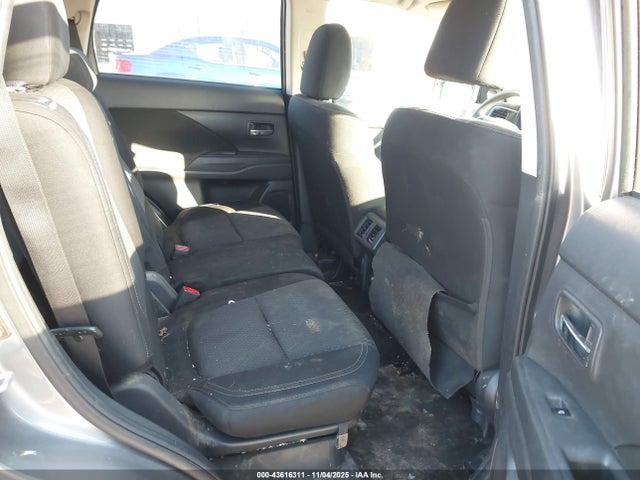 2019 MITSUBISHI OUTLANDER JA4AD2A34KZ036893 Photo 7