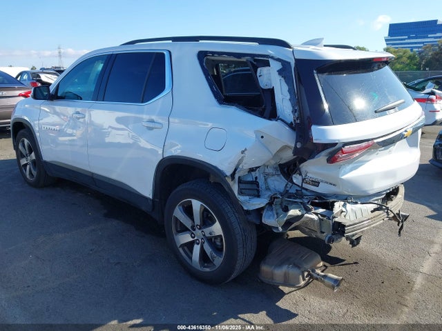 1GNERHKW0MJ213033 Chevrolet lfy