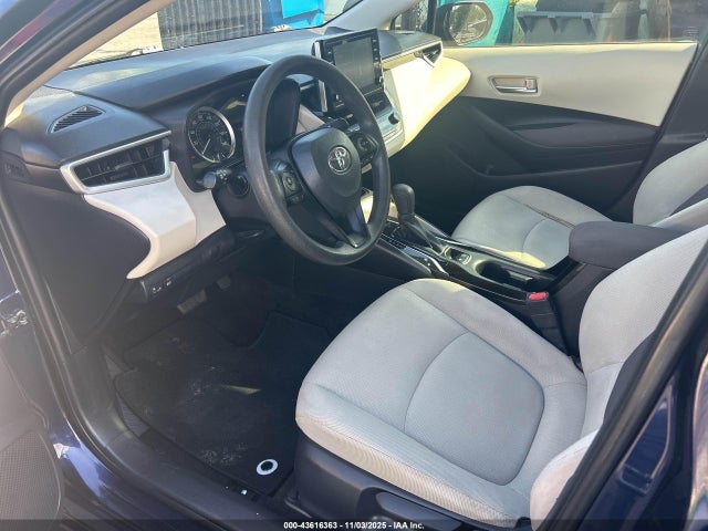 2020 Toyota Corolla Le მანქანა იყიდება აუქციონზე, vin: JTDEPRAE2LJ004212, აუქციონის ნომერი: 43616363