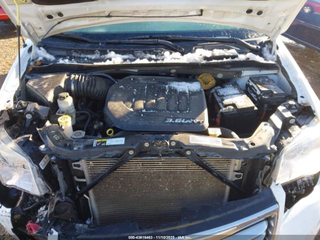 2014 CHRYSLER TOWN & COUNTRY 2C4RC1BG5ER225638 Photo 9