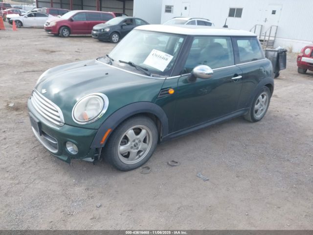 2011 MINI COOPER WMWSU3C56BTX96239 Photo 1
