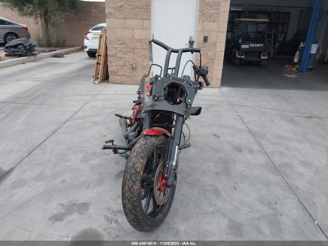 1HD1YLK62KB069147 Harley-Davidson FXFBS